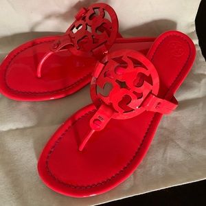 Tory Burch Miller sandal in hot pink EUC 10